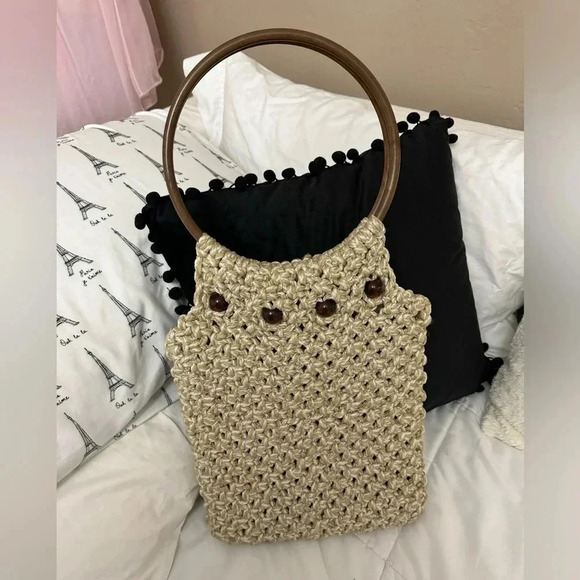 Vintage Handmade Macramé Purse Wooden Handles 70’s 80’s Hippy Kitschy Bohemian - Picture 13 of 13